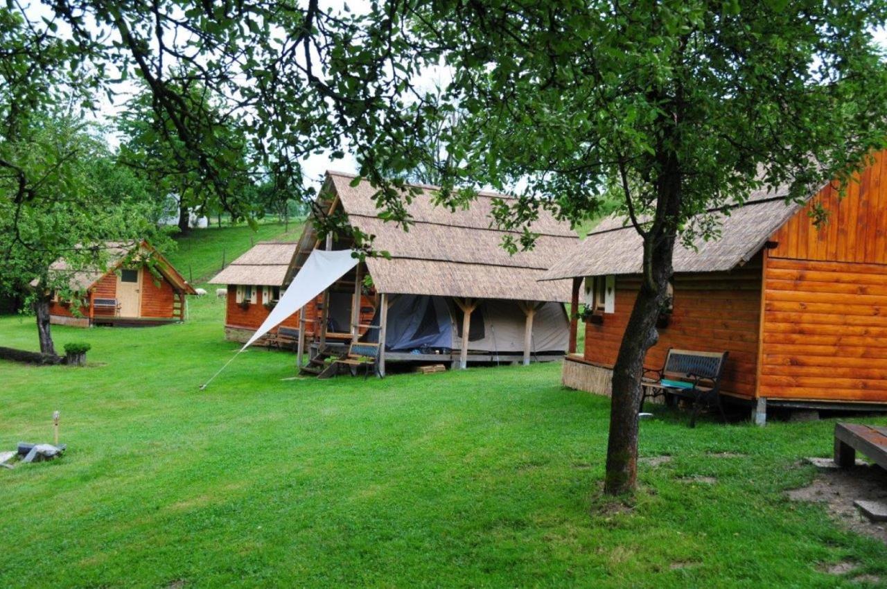 Camping Silva Hotel Лютомер Екстериор снимка