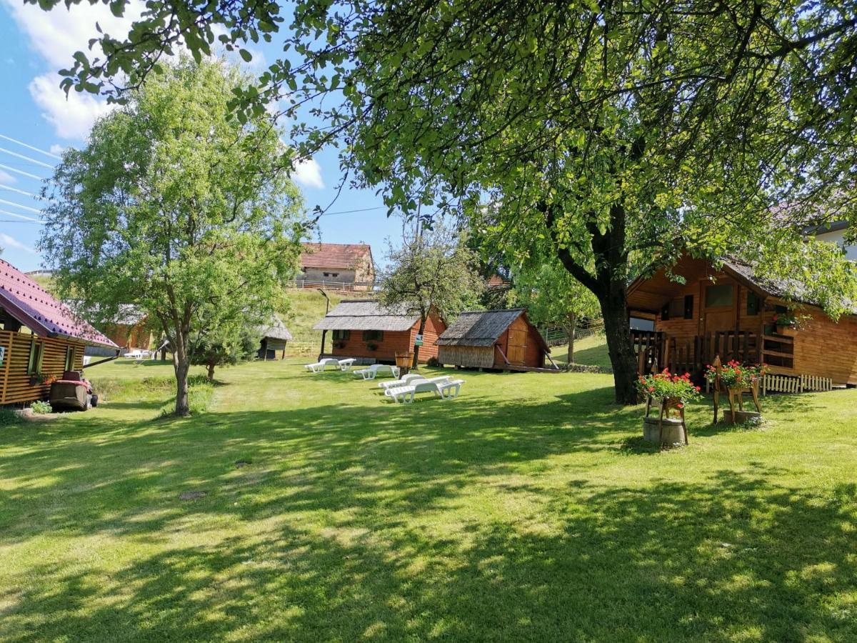 Camping Silva Hotel Лютомер Екстериор снимка